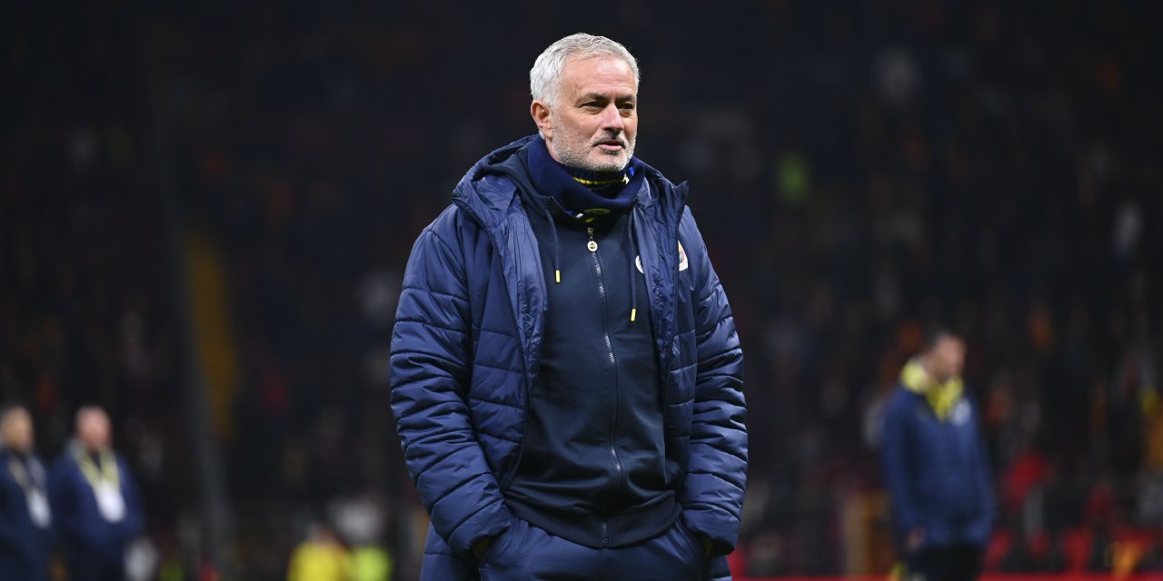 Mourinho’dan Tottenham’a misilleme: Yusuf Akçiçek’e süre vermedi