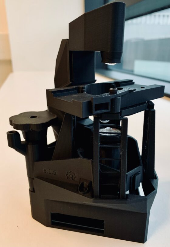 3d-printed-microscope-full2-560x813.jpeg