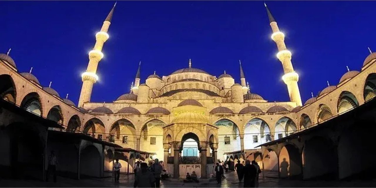 Miraç kandili ne zaman? İşte 2025 Diyanet kandil tarihleri