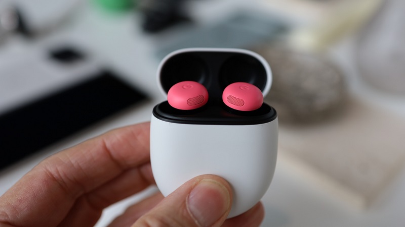 Google İlk Pixel Buds Pro 2 Güncellemesini Sunmaya Hazırlanıyor