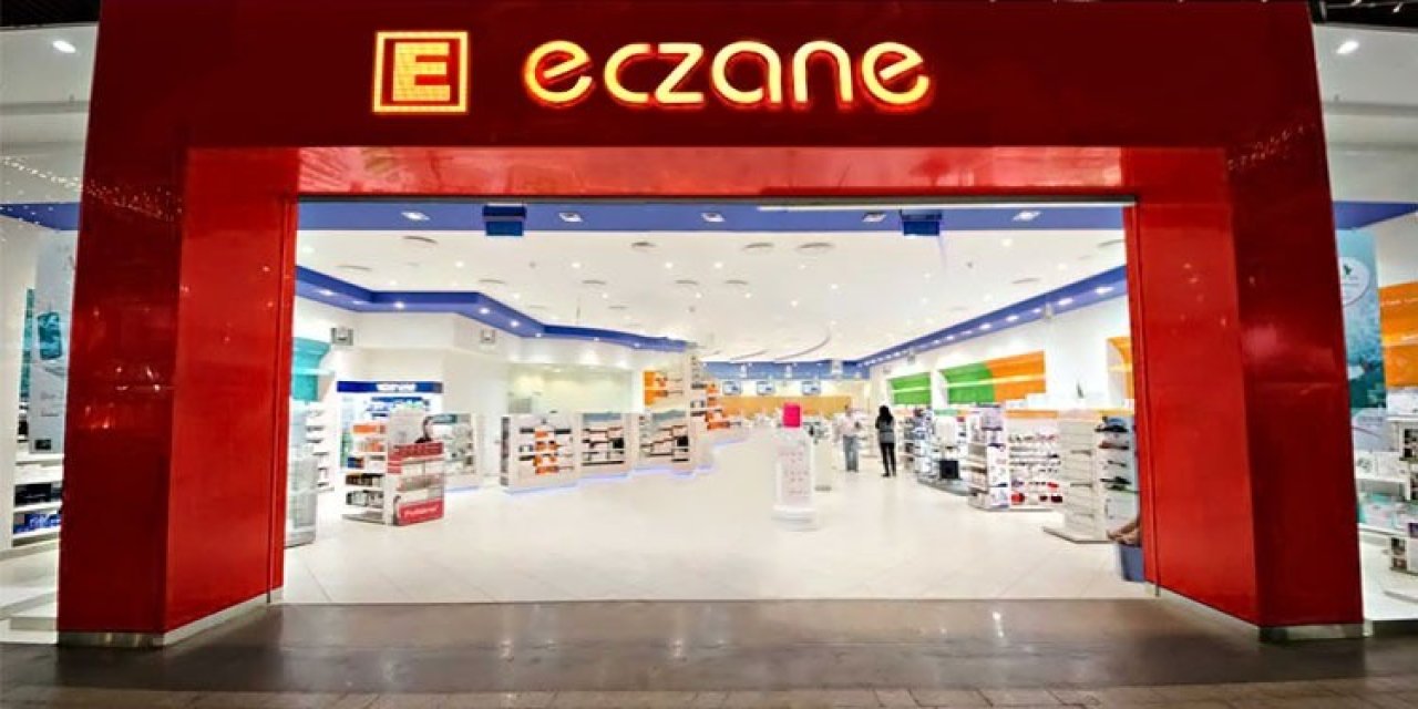 Pazar günü eczaneler açık mı? Hafta sonu eczane çalışma saatleri 2025