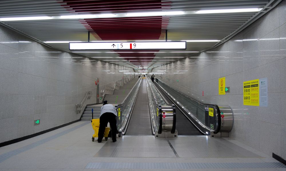 Dunyanin-en-derin-metro-istasyonlari10.jpg