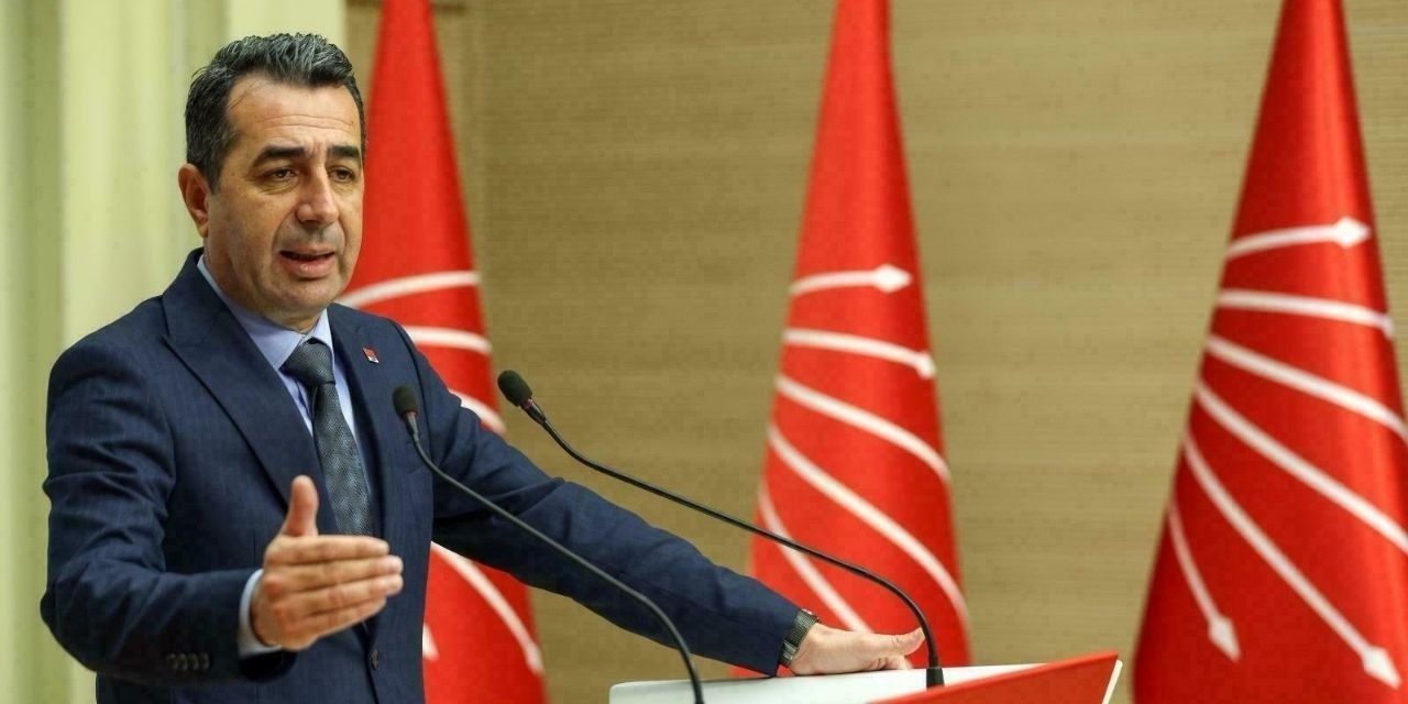 CHP'li Adem: AKP kongresinde başarı masalları anlatıyor, insanlar ayakta kalma mücadelesinde