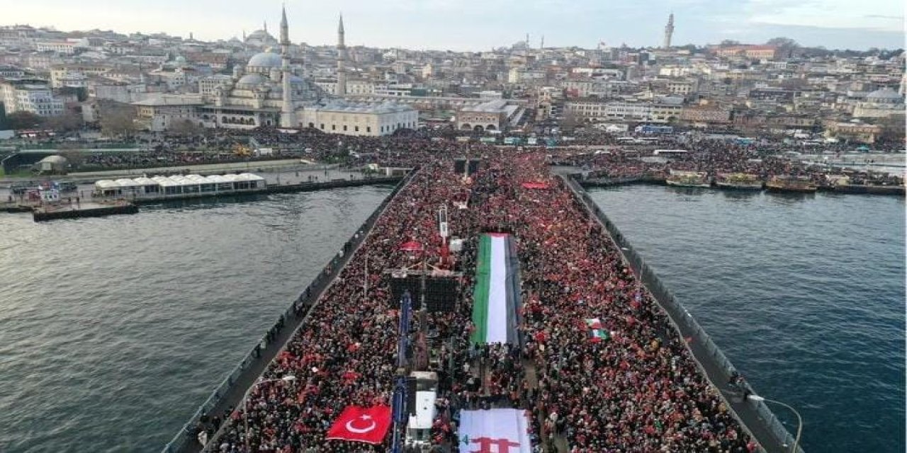 CHP'ye Galata Köprüsü yasağı! Gazze'yi tehcir etmek isteyen Trump'a karşı yürüyüşe AKP engeli
