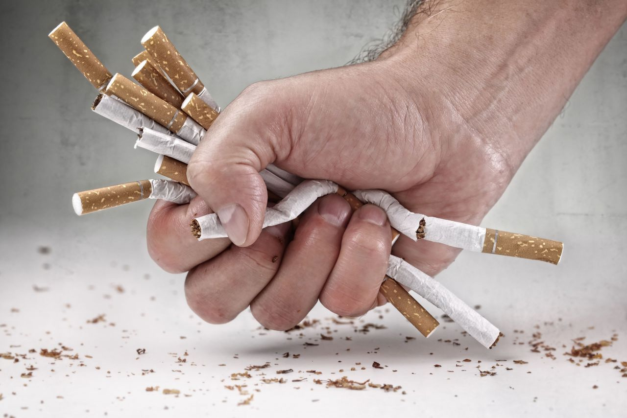 Hala sigara mı içiyorsunuz? Akıllı saat daha hızlı bırakmanıza yardımcı olabilir