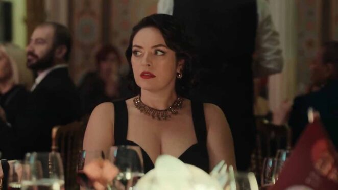 Başka Bir Sen Film Ezgi Mola