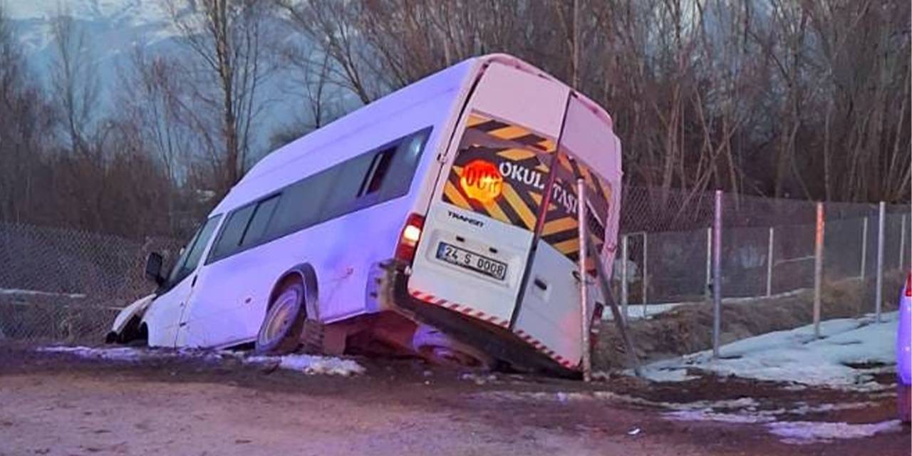 Öğrencileri taşıyan servis kanala düştü: 11 yaralı