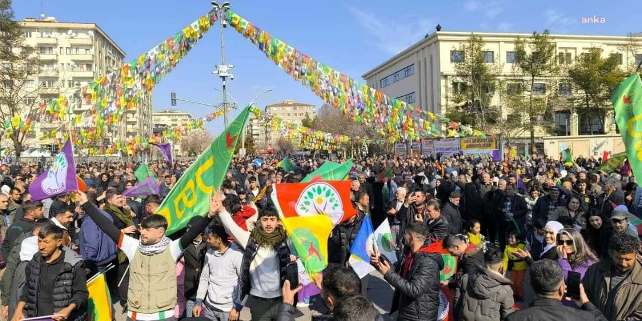 DEM Parti Eş Başkanı Bakırhan: Öcalan, barışın yol haritasını hazırlıyor