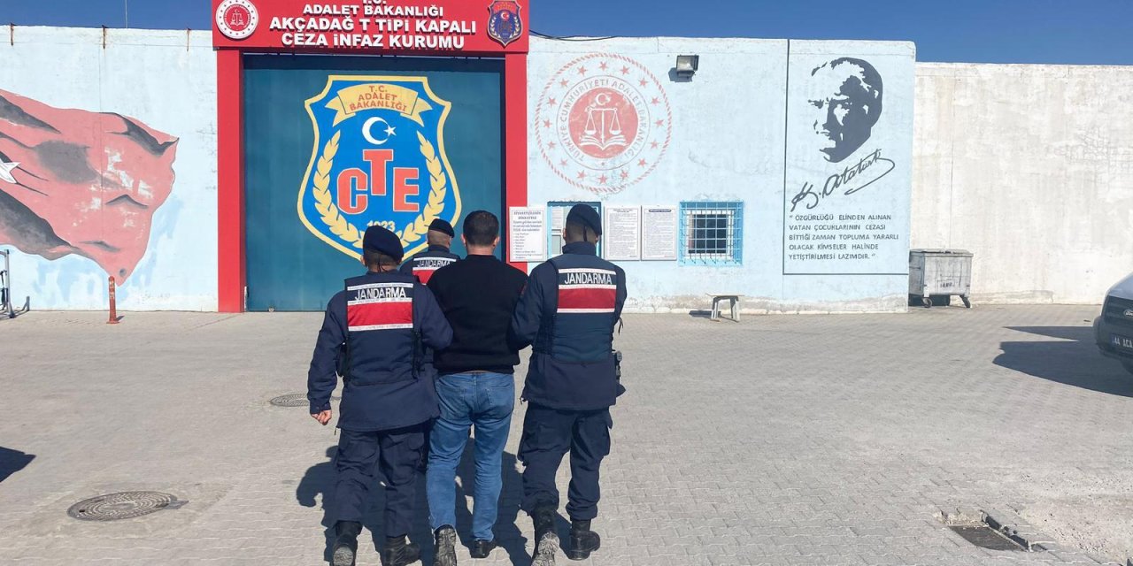 FETÖ üyeliğinden aranıyordu yakalandı