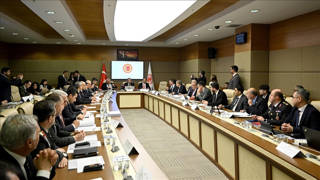 Bu yetki distopyalarda yok